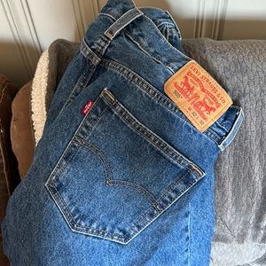 Levi 505 jeans